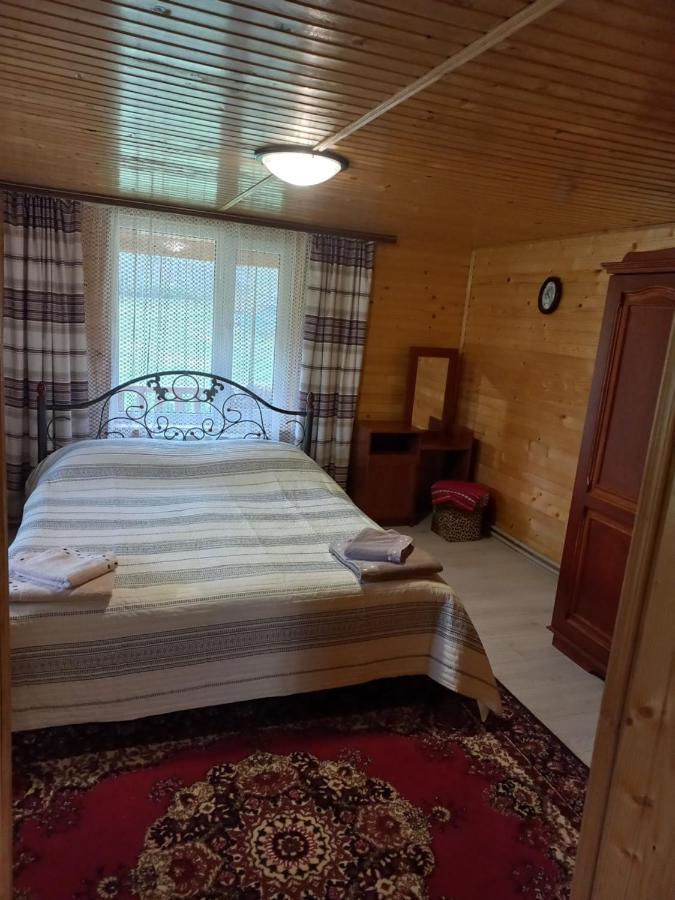 Садиба Федорчуків За Рікою Şeşorî Exterior foto