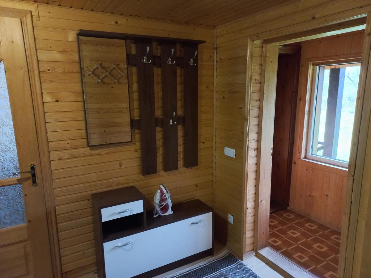Садиба Федорчуків За Рікою Şeşorî Exterior foto