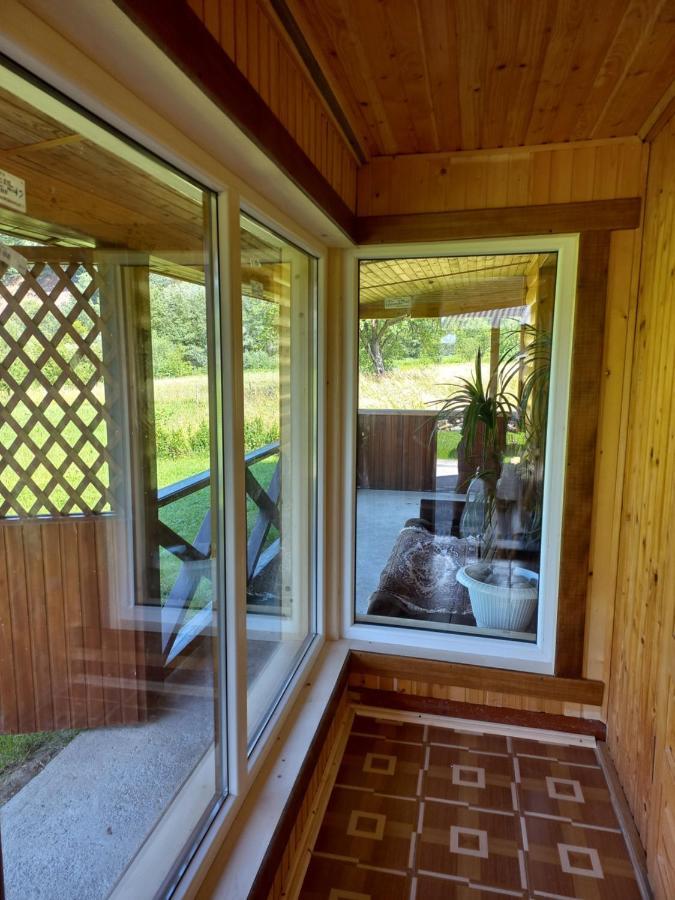 Садиба Федорчуків За Рікою Şeşorî Exterior foto